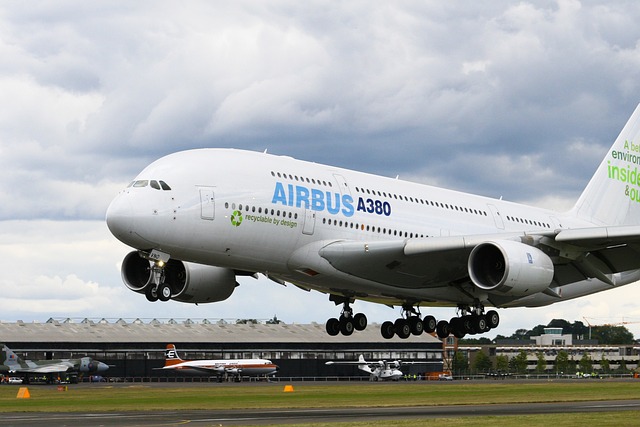 空客A380 飞机 航班 - 上的免费照片