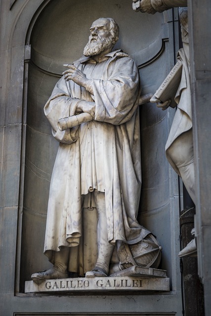 伽利略 雕像 佛罗伦萨 - 上的免费照片