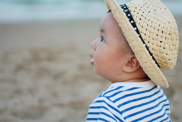 海边 小孩 开心 - 上的免费照片
