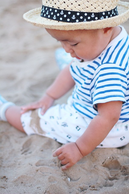 海边 小孩 开心 - 上的免费照片