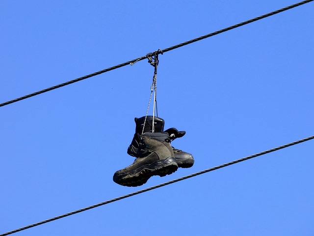 靴子 电源线 高高在上 - 上的免费照片