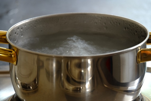 锅 沸腾的水 热水 - 上的免费照片