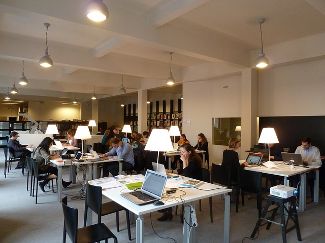 时尚 编辑马拉松 编辑 - 上的免费照片