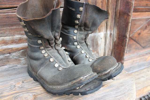 旧鞋 鞋 穿 - 上的免费照片