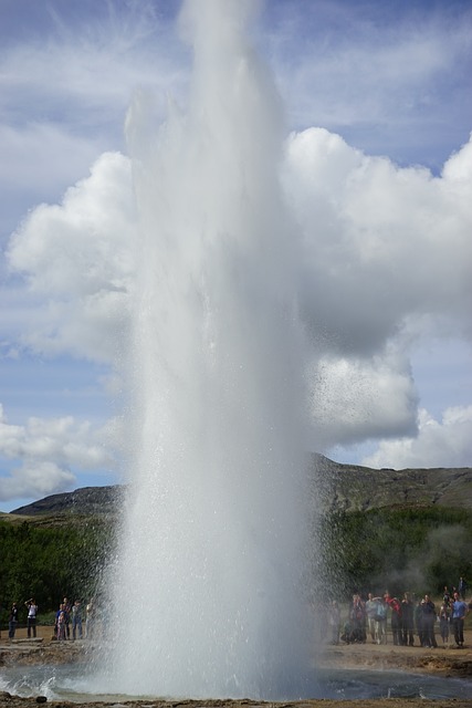 喷泉 Strokkur 冰岛 - 上的免费照片