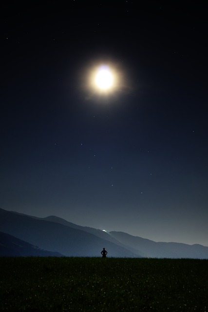 夜晚 星星 月亮 - 上的免费照片