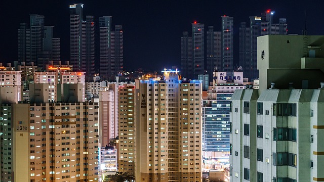 公寓大楼 公寓楼 都会 - 上的免费照片