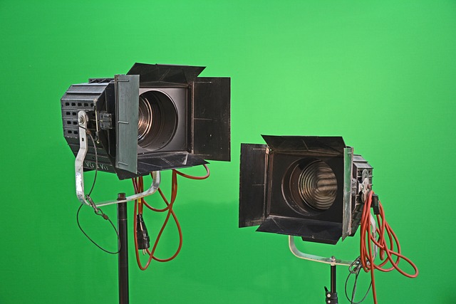 点 斑点 头灯 - 上的免费照片