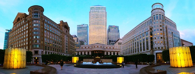 伦敦 金丝雀码头 商业 - 上的免费照片