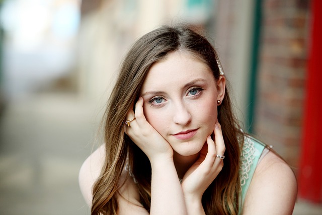 女孩 快乐的 裙子 - 上的免费照片