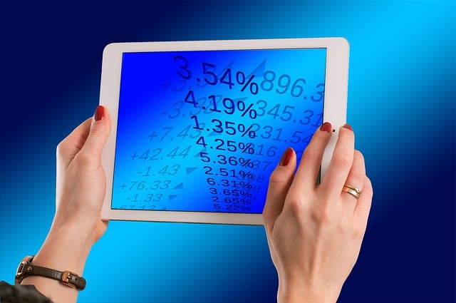 手 女士 保持 - 上的免费图片