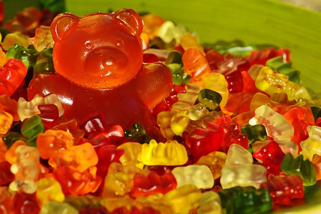 巨大的小熊软糖 小熊软糖 Gummi熊 - 上的免费照片