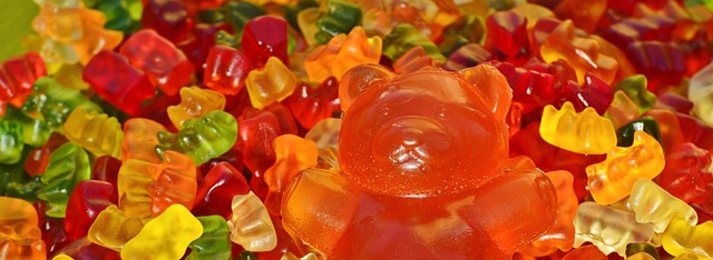 巨大的小熊软糖 小熊软糖 Gummi熊 - 上的免费照片