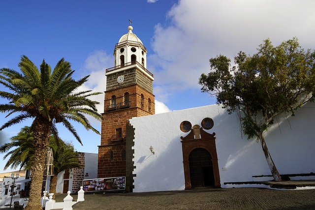 Teguise 教会 兰萨罗特岛 - 上的免费照片