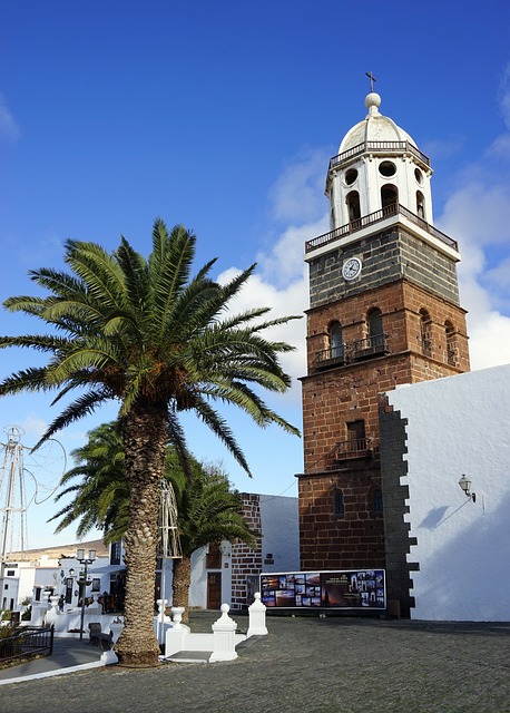 Teguise 教会 兰萨罗特岛 - 上的免费照片
