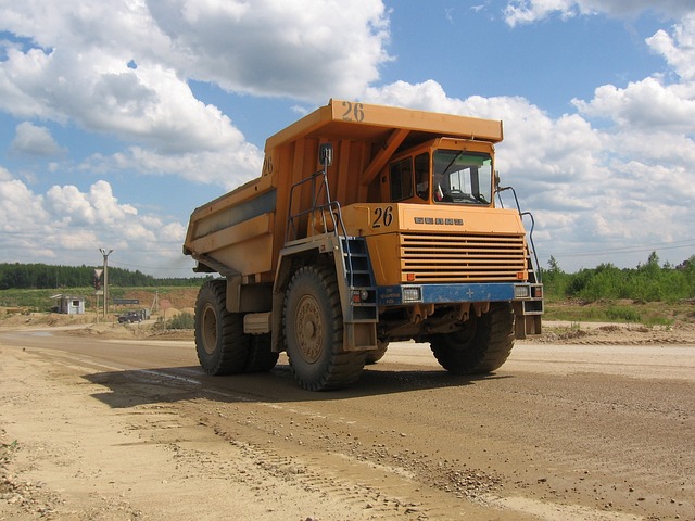 别拉兹 2007年 自卸车 - 上的免费照片