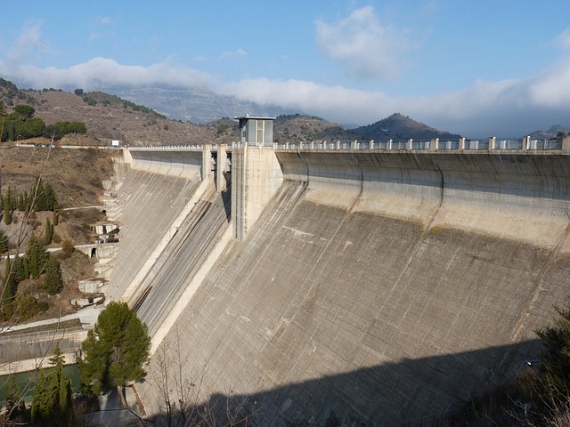 坝 沼泽 水库 - 上的免费照片