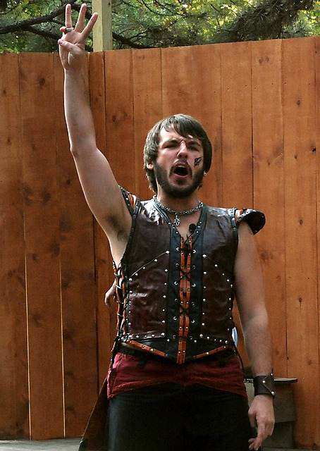 男人 背心 年轻 - 上的免费照片