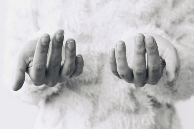 女士 手 手指 - 上的免费照片