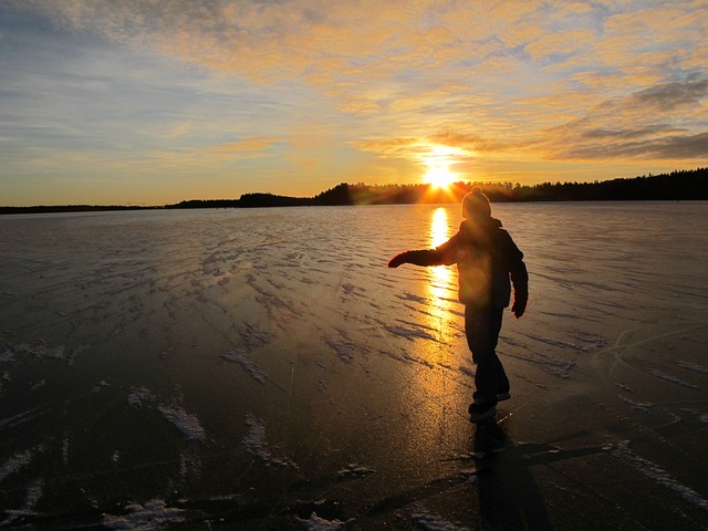 是 冰鞋 湖 - 上的免费照片
