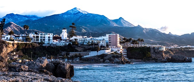 日出 Nerja 雪 - 上的免费照片