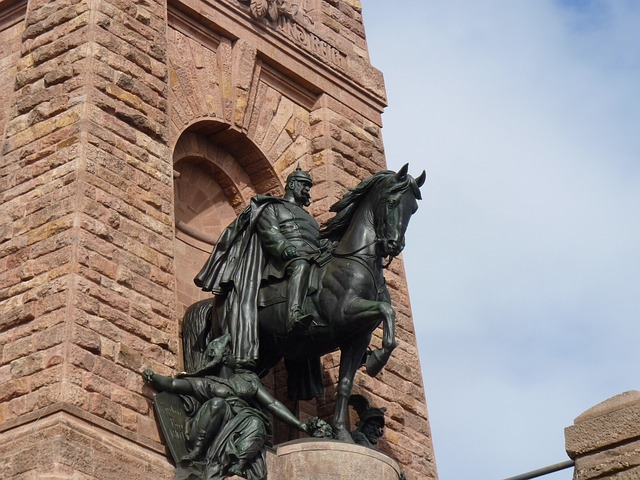 纪念碑 凯夫豪泽 - 上的免费照片