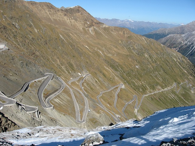 Stelvio 枷锁 帕斯山 - 上的免费照片