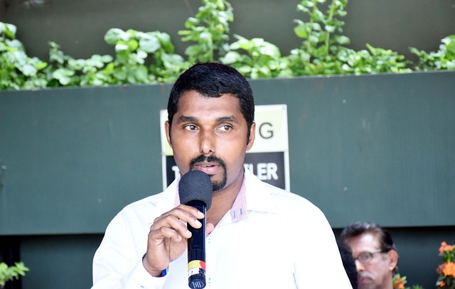 吉尼斯世界纪录 最大的羽毛球拍 漫画家迪利夫 - 上的免费照片