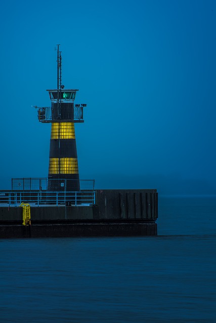 Travemünde 北码头 信标 - 上的免费照片