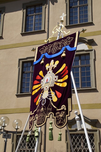 横幅 游行 马术游行 - 上的免费照片