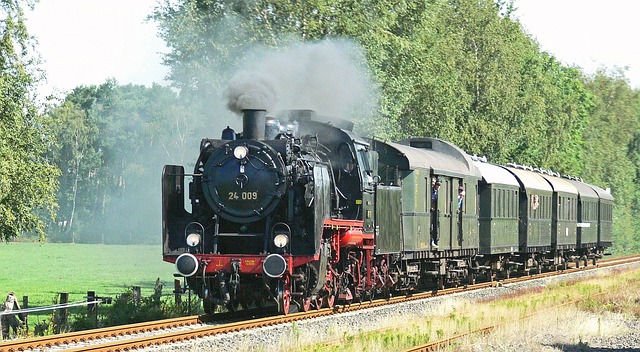 蒸汽机车 蒸汽火车 旅客列车 - 上的免费照片