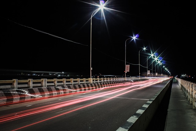 街道 夜晚 光 - 上的免费照片