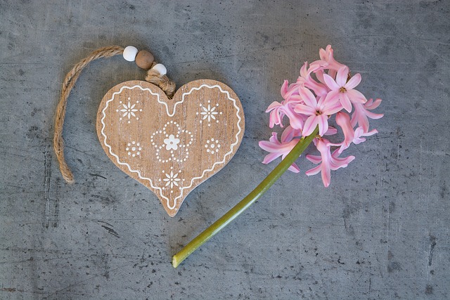 心 木心 爱 - 上的免费照片