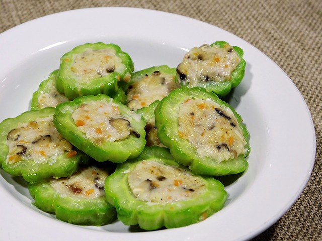 苦瓜 酿豆腐 鱼酱 - 上的免费照片