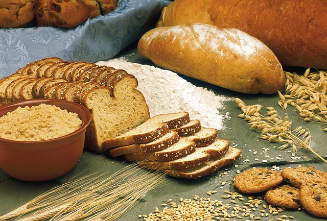面包 谷物 燕麦 - 上的免费照片