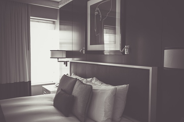 酒店 房间 床 - 上的免费照片