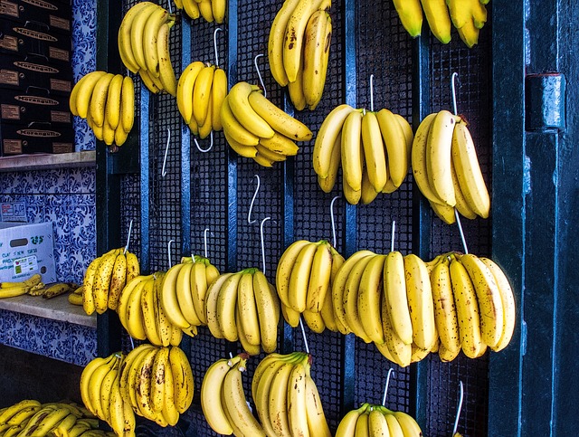 香蕉 水果 水果店 - 上的免费照片