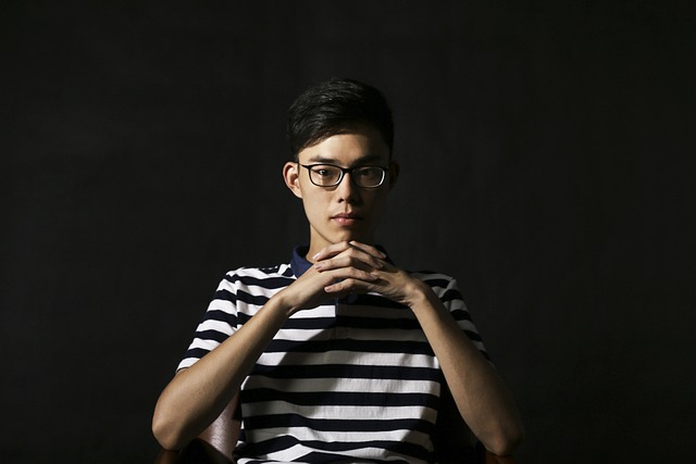 亚洲人 肖像 年轻男子 - 上的免费照片