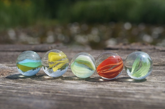 大理石 玻璃球 多彩多姿的 - 上的免费照片