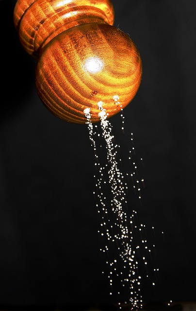 盐 盐瓶 涓涓细流 - 上的免费照片