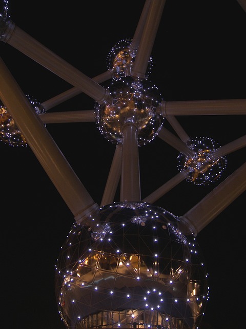 比利时 布鲁塞尔 Atomium - 上的免费照片