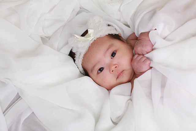 婴儿 新生婴儿 邱 - 上的免费照片