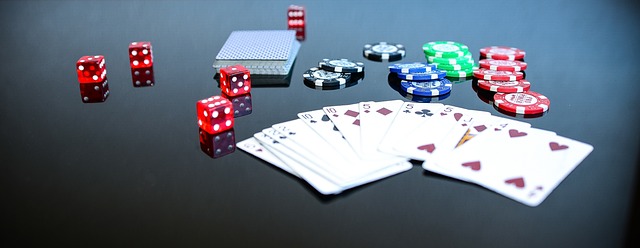 扑克 游戏 玩 - 上的免费照片