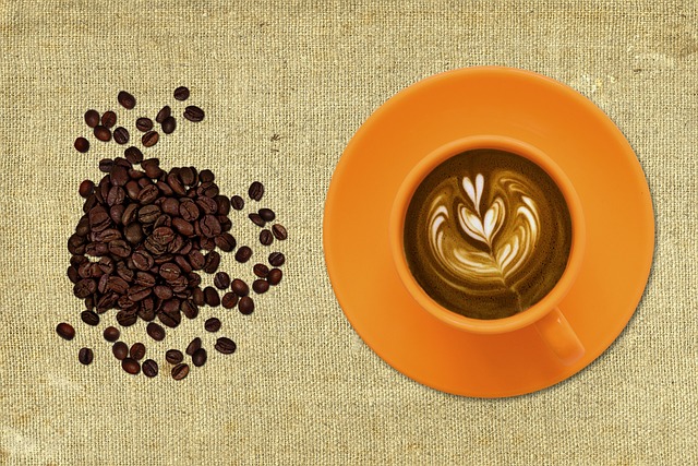 咖啡 杯子和碟子 黑咖啡 - 上的免费照片