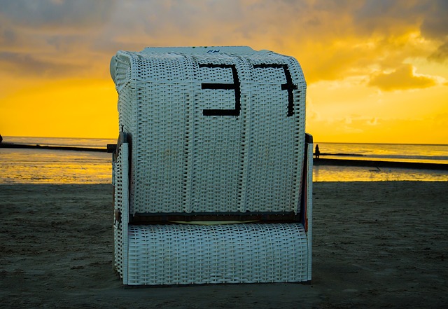 日出 日落 沙滩椅 - 上的免费照片