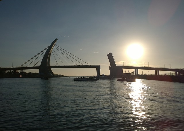 台灣 屏東 鵬灣跨海大橋 - 上的免费照片