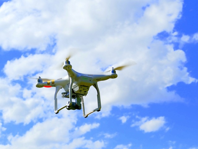 无人驾驶飞机 四轴飞行器 Quadrocopter - 上的免费照片