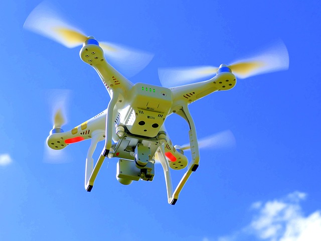 无人驾驶飞机 四轴飞行器 Quadrocopter - 上的免费照片