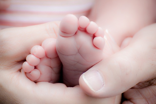 婴儿 脚 婴儿脚 - 上的免费照片