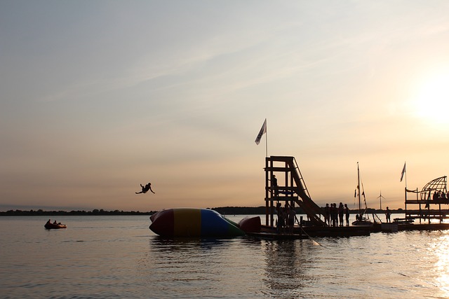 航班 呜呜呜 水 - 上的免费照片